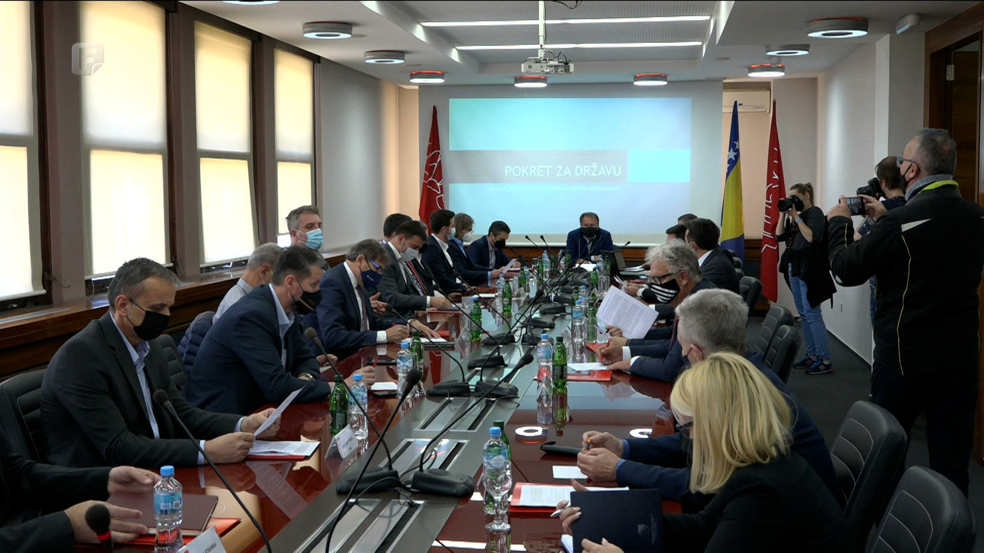 Oprezne izjave nakon sastanka 12 probosanskih stranaka